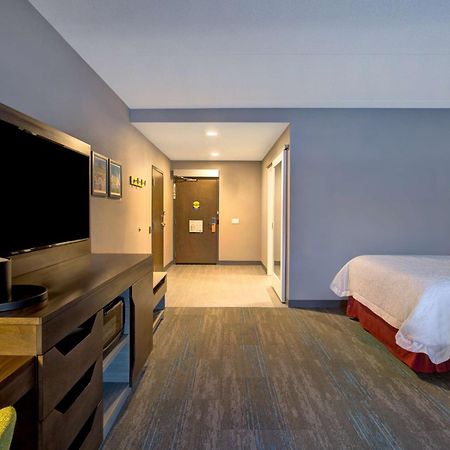 Hampton Inn Brockville, On Exterior foto